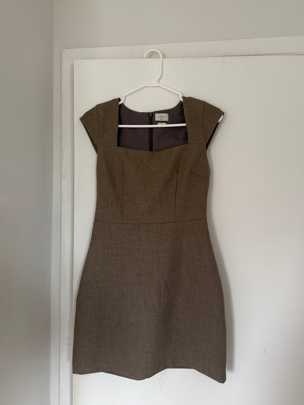 Square-Neck Cap Sleeve Dress in Olive Brown